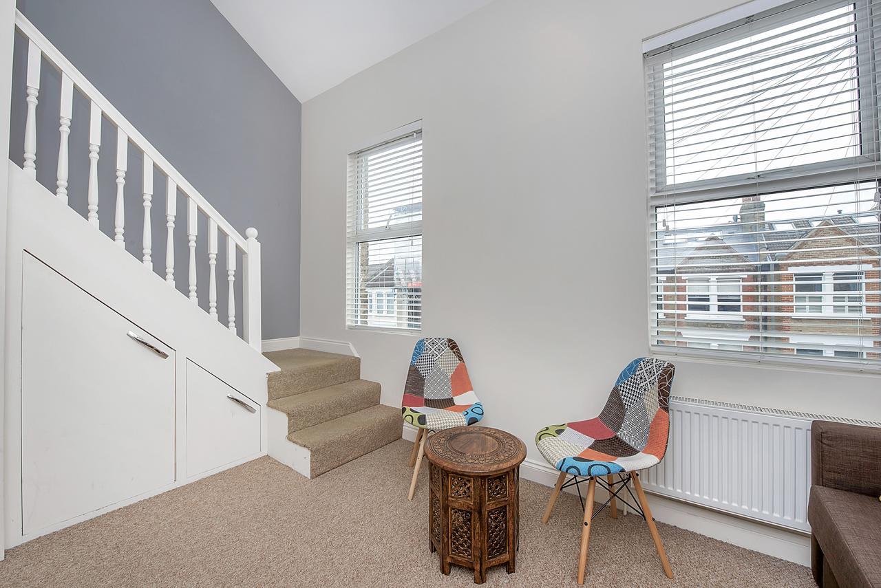 Finding My Palace Guest House In Tooting Mitcham Buitenkant foto